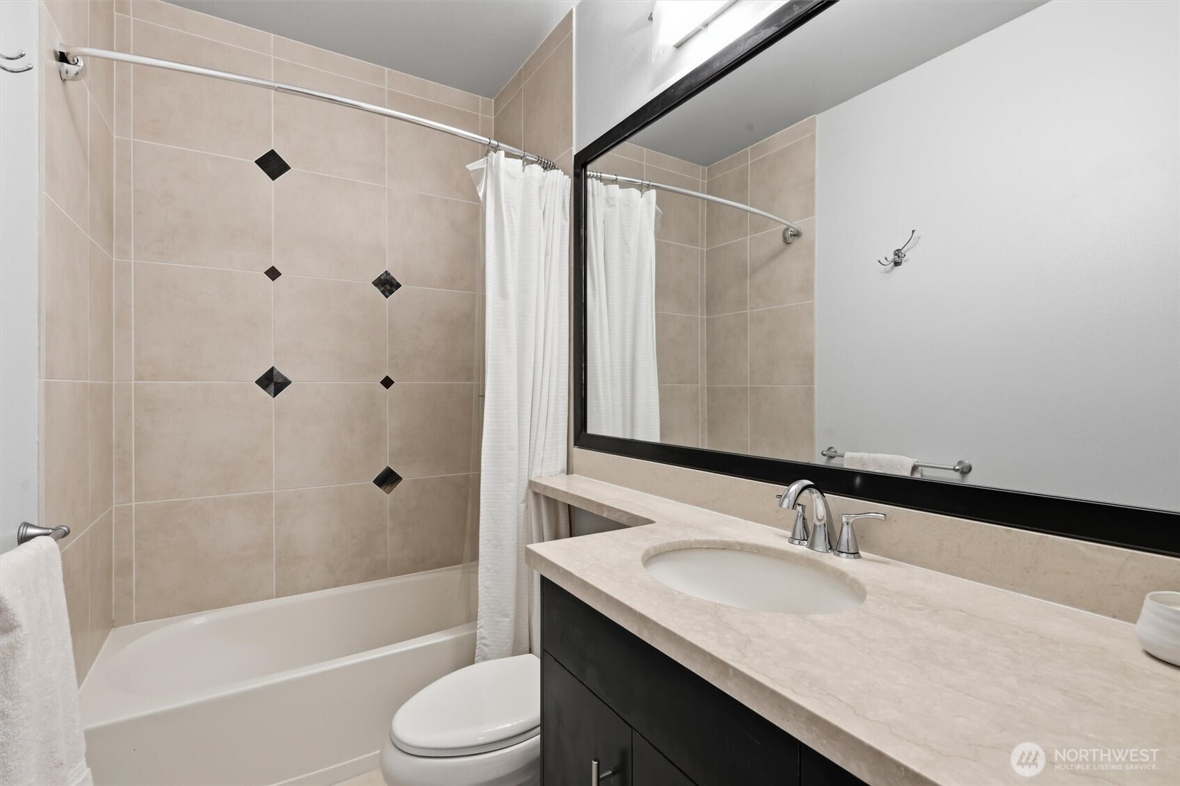 1026 NE 65th Street Unit: 519