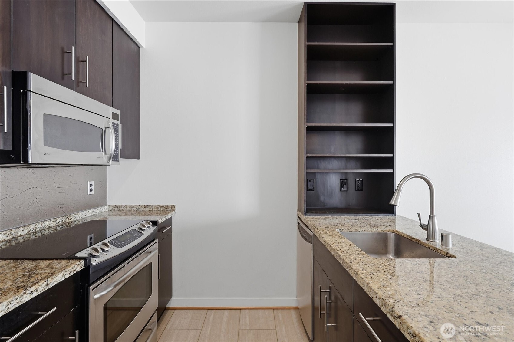 1026 NE 65th Street Unit: 519