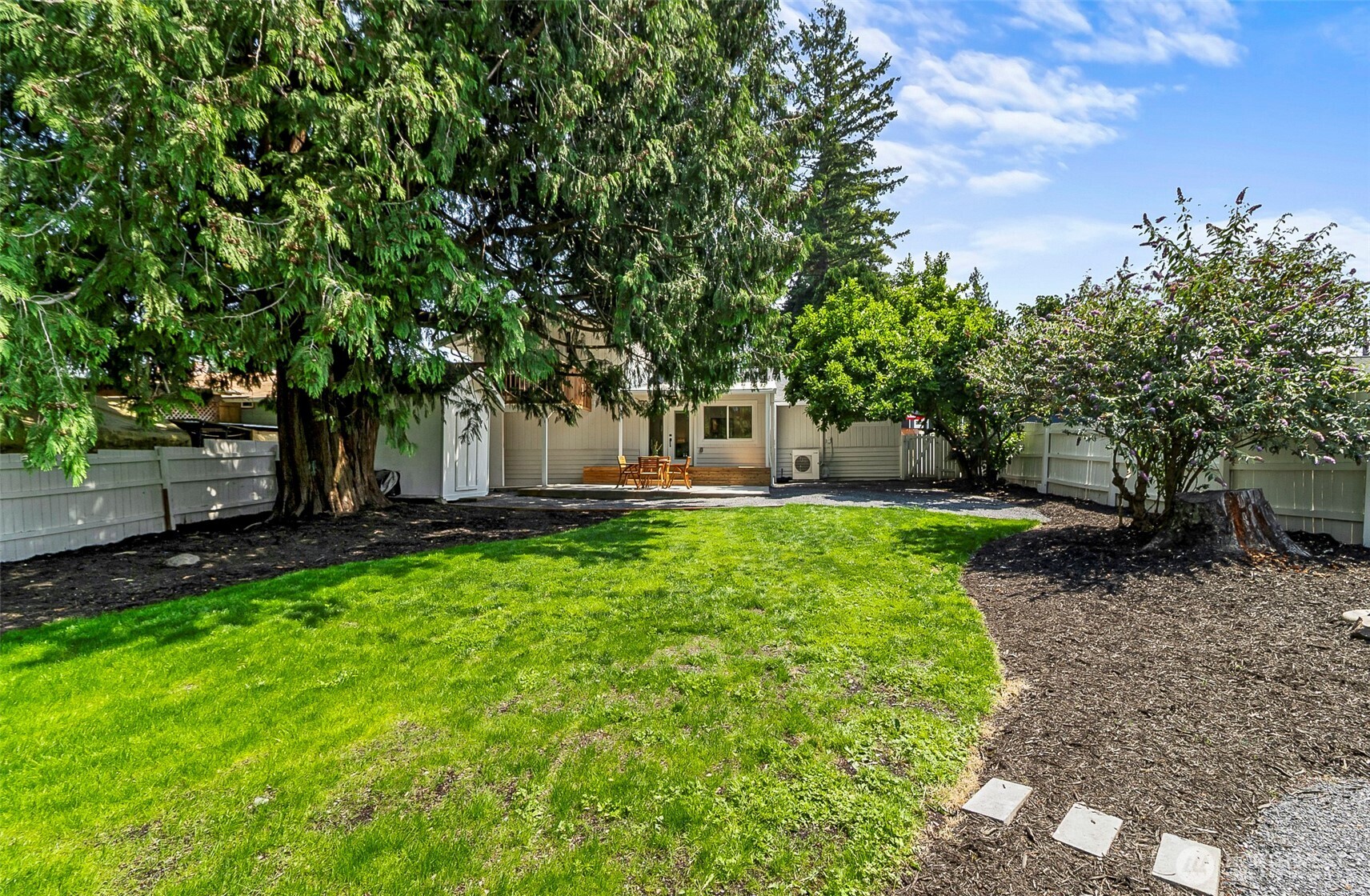 20418 54th Avenue W