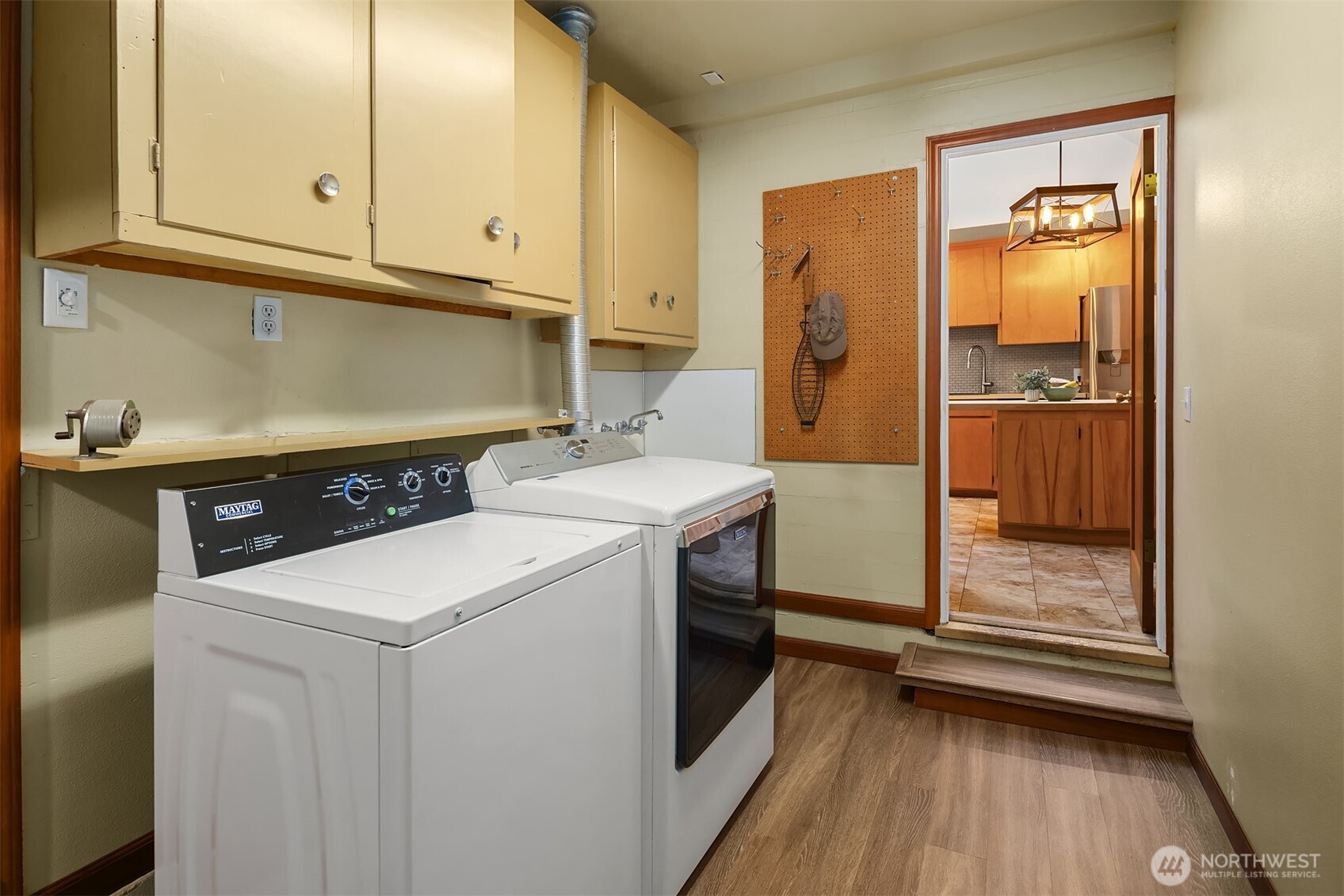 3229 NE 87th Street