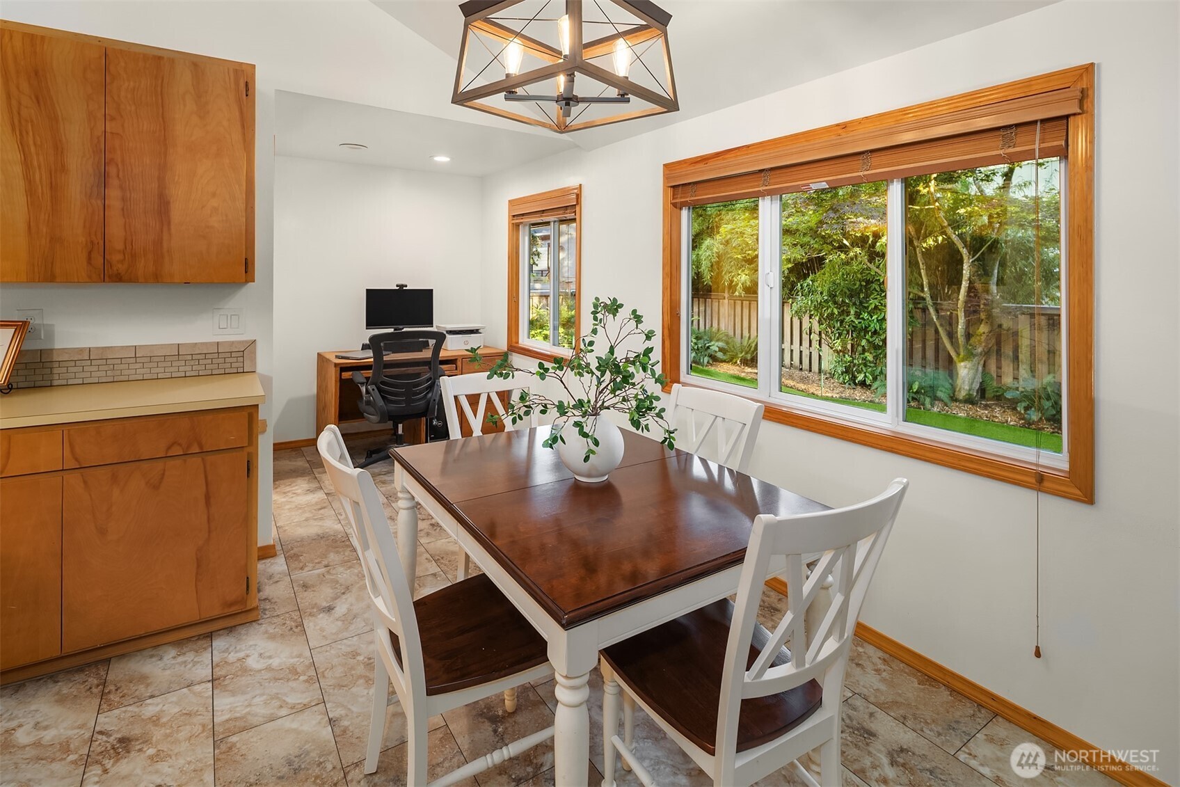3229 NE 87th Street