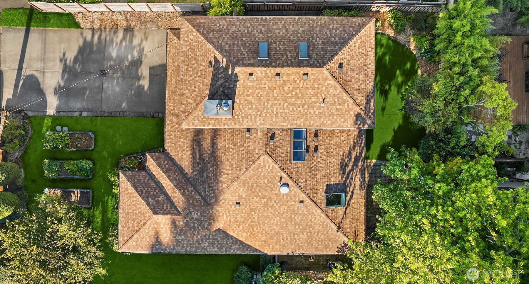 3229 NE 87th Street