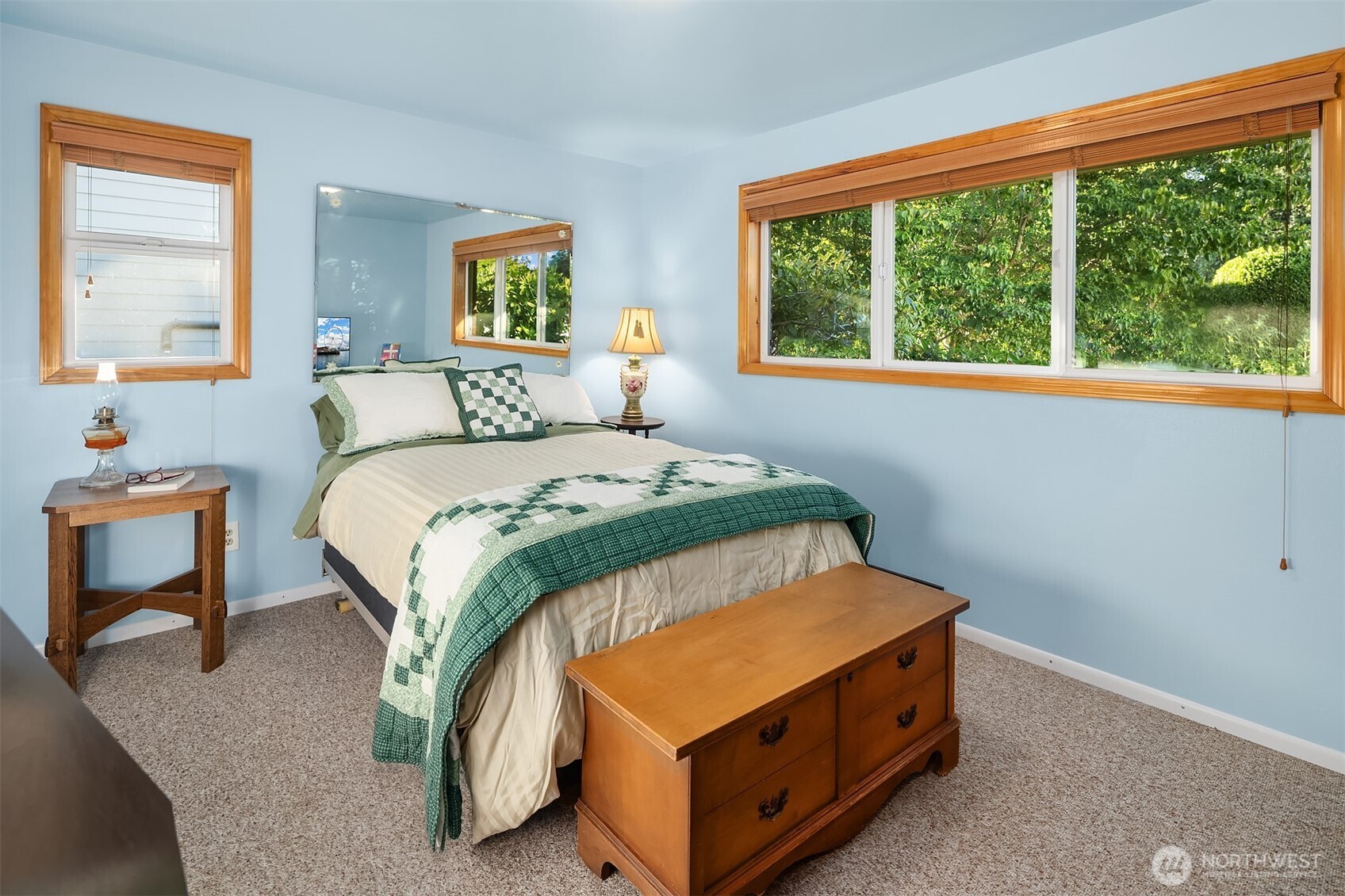 3229 NE 87th Street