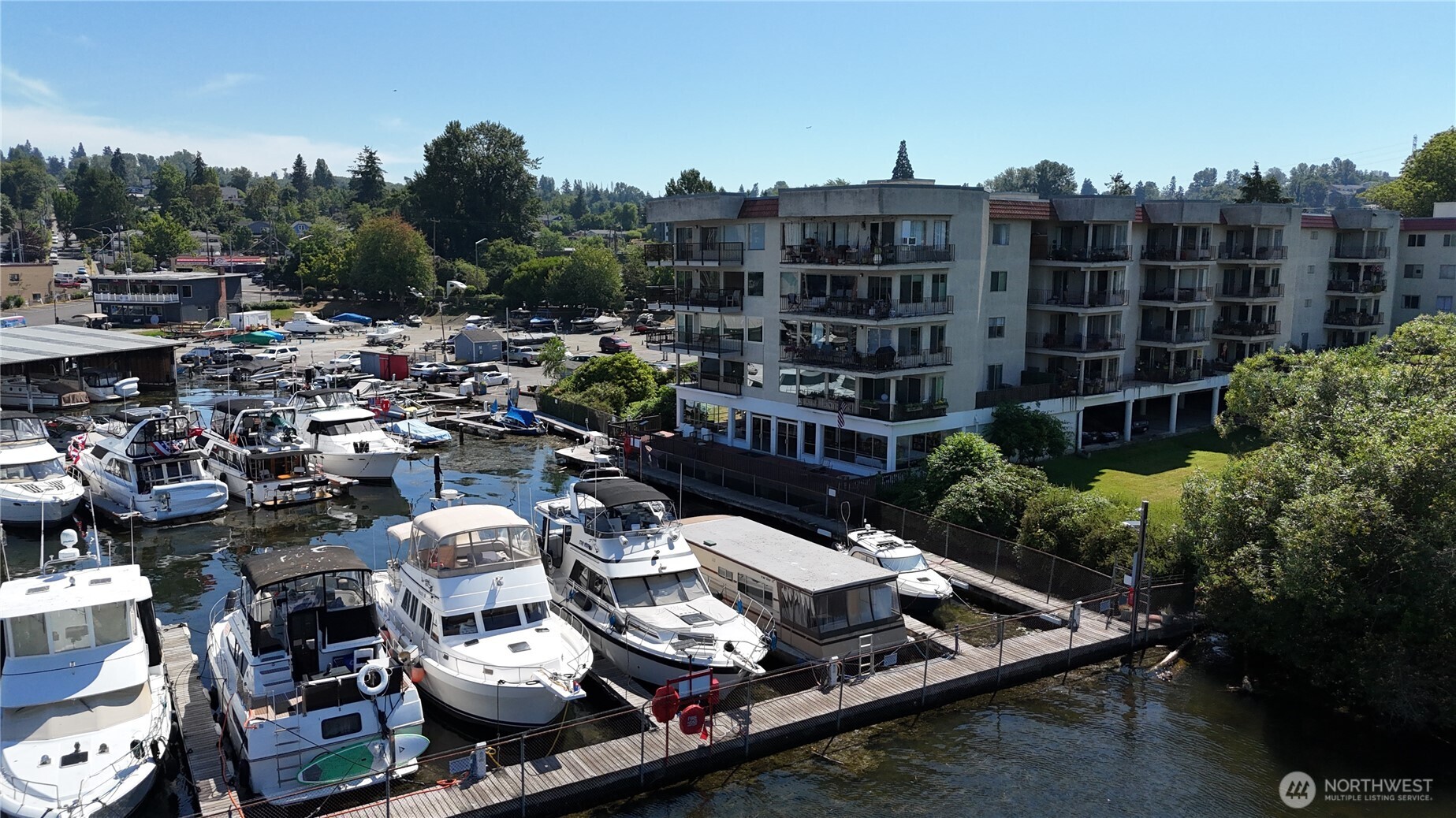 9050 Seward Park Ave S Unit: 1