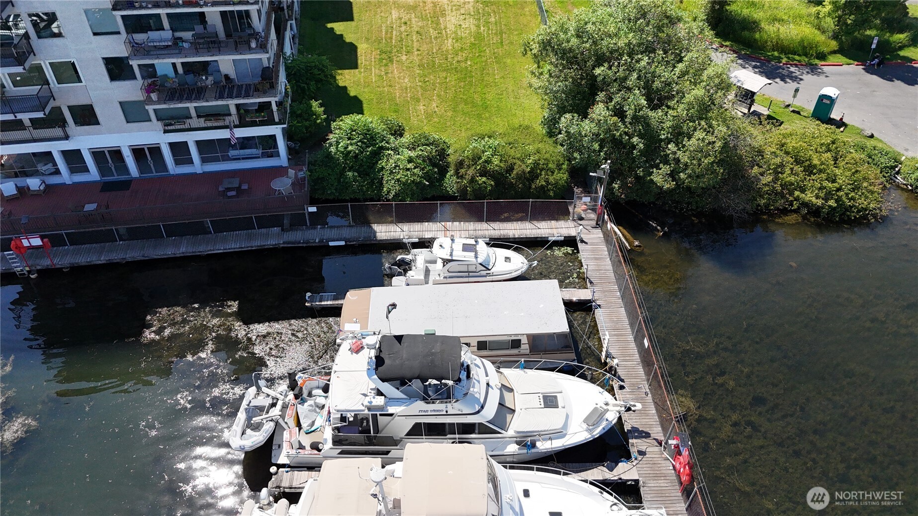 9050 Seward Park Ave S Unit: 1