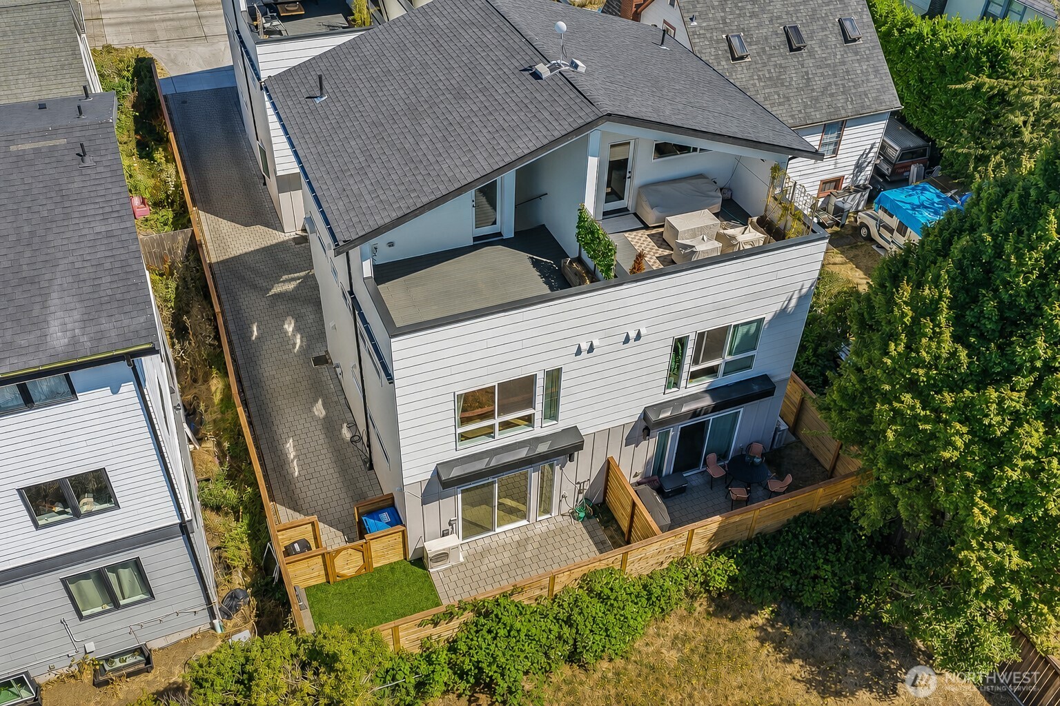 1129 NW 61st Unit: B
