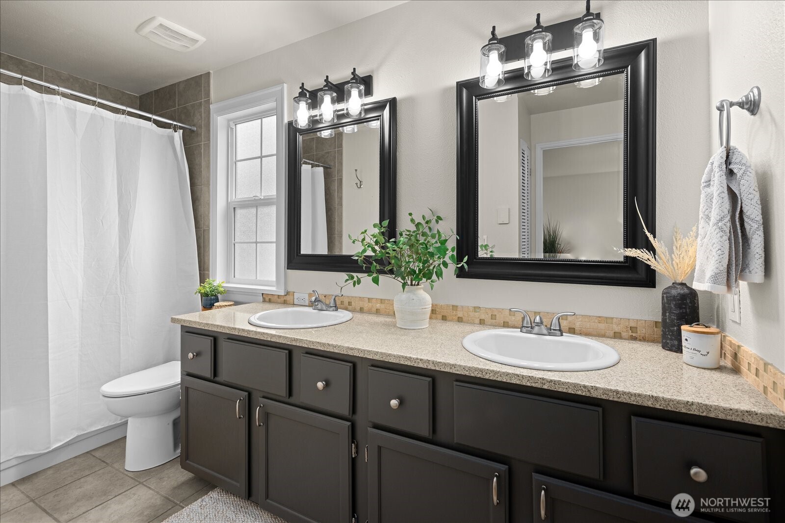 7823 196th Street SW Unit: A