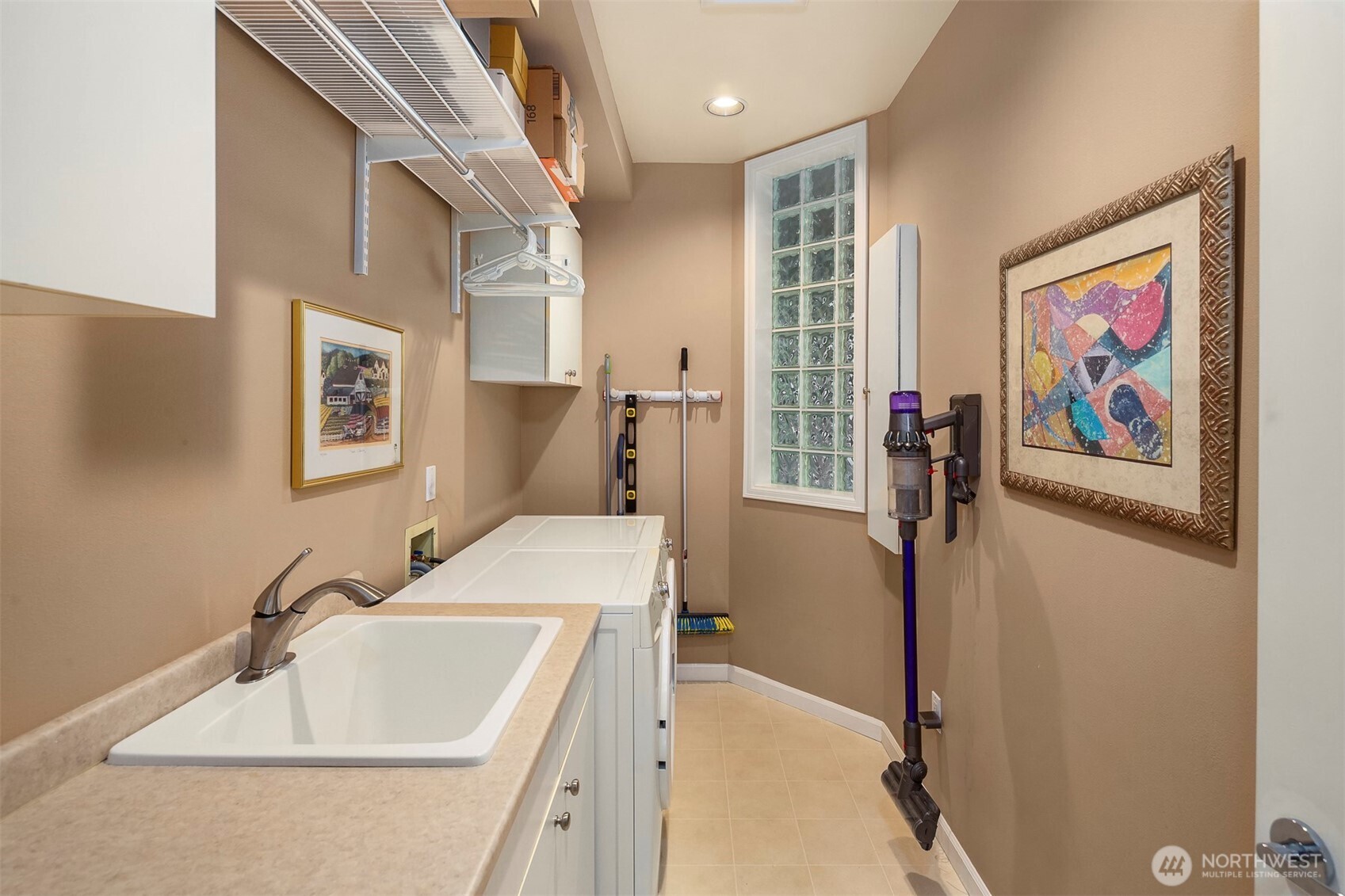 520 6th Avenue Unit: 4001