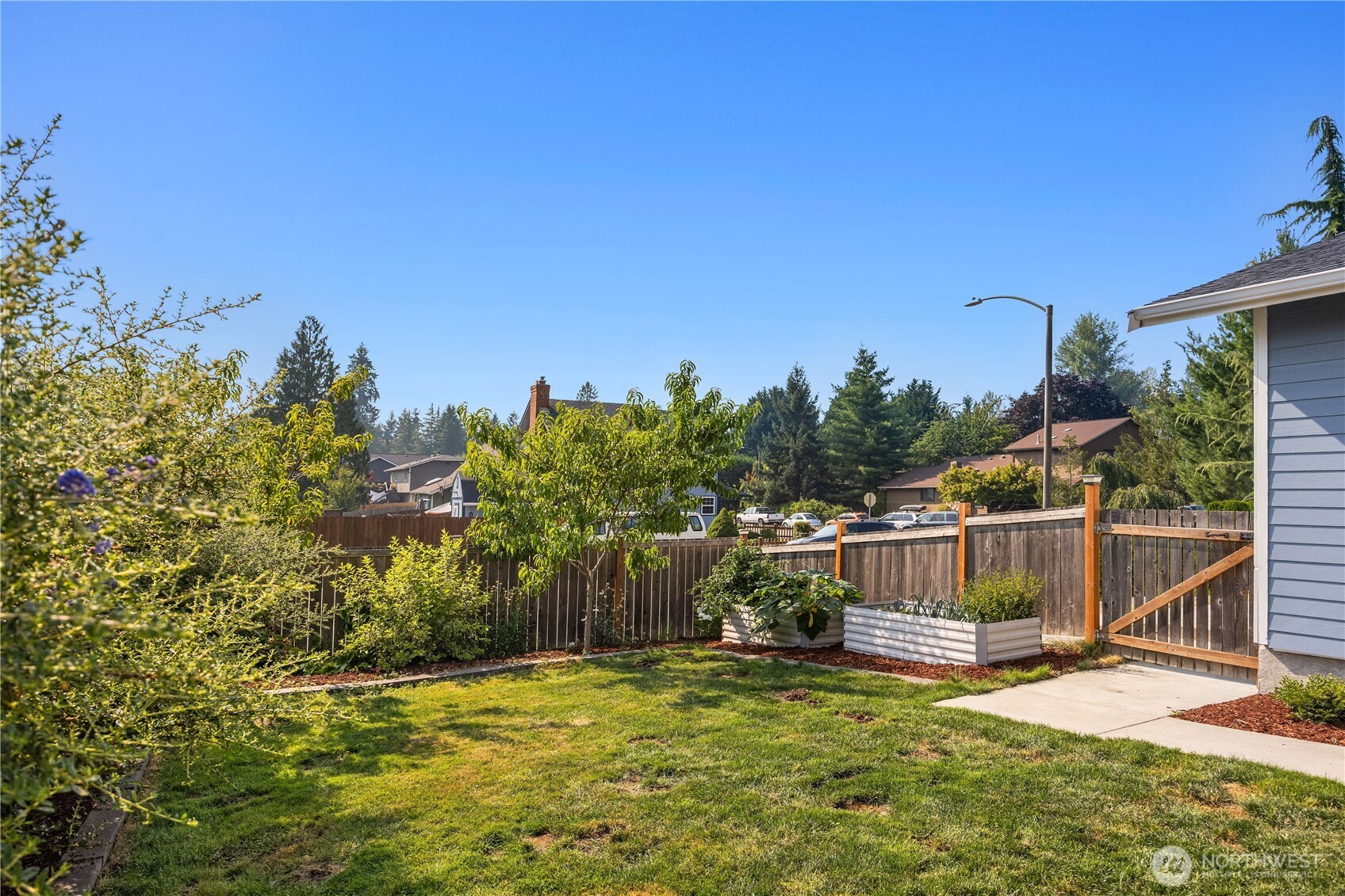 18533 22nd Drive SE