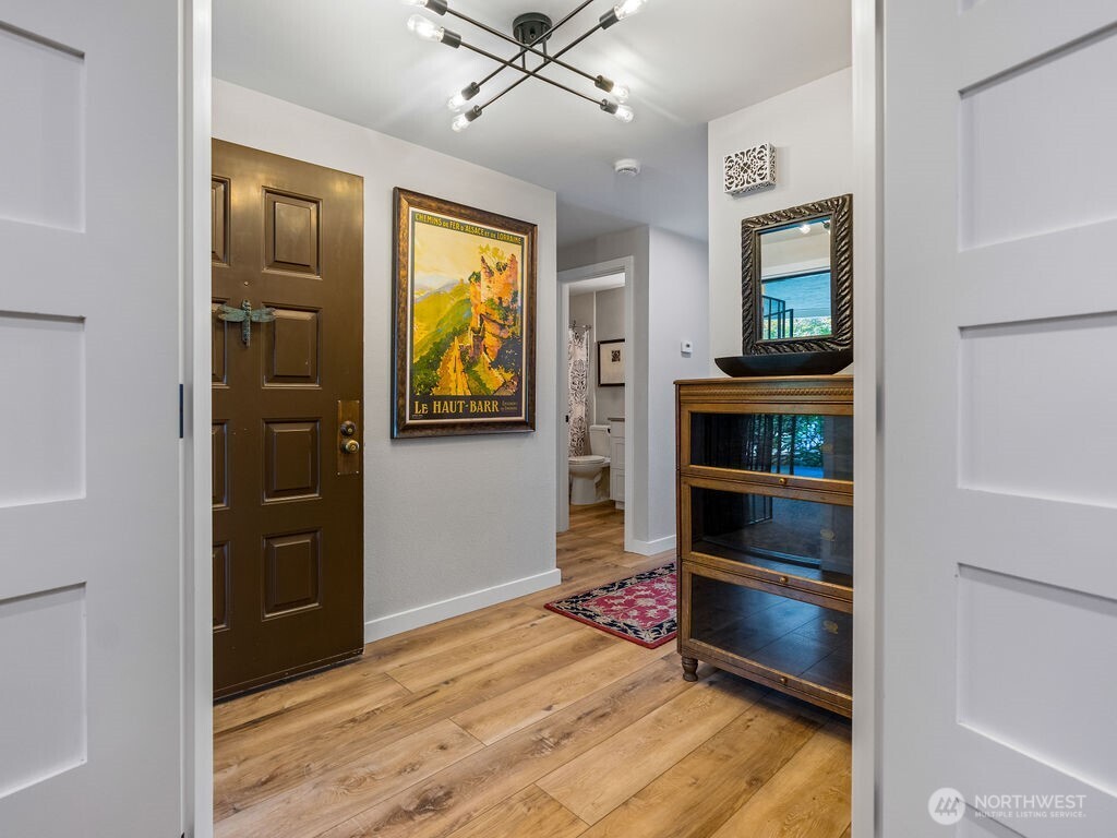 16921 Inglewood Road NE Unit: A-104