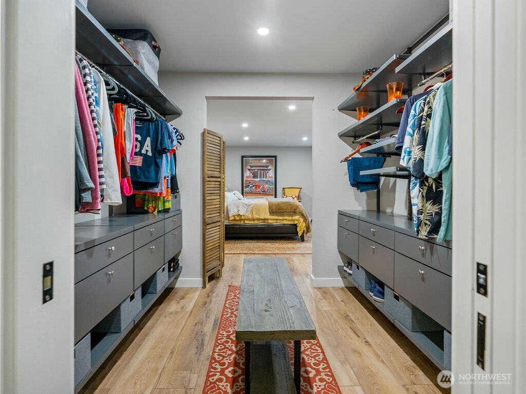 16921 Inglewood Road NE Unit: A-104