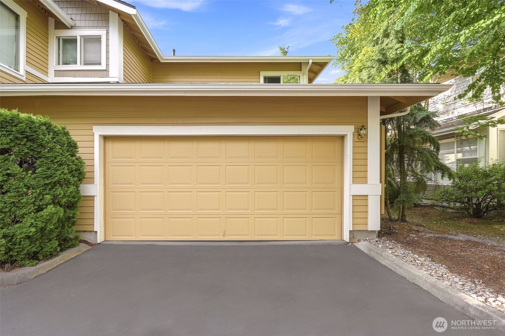 15637 NE 92nd Way Unit: B2101