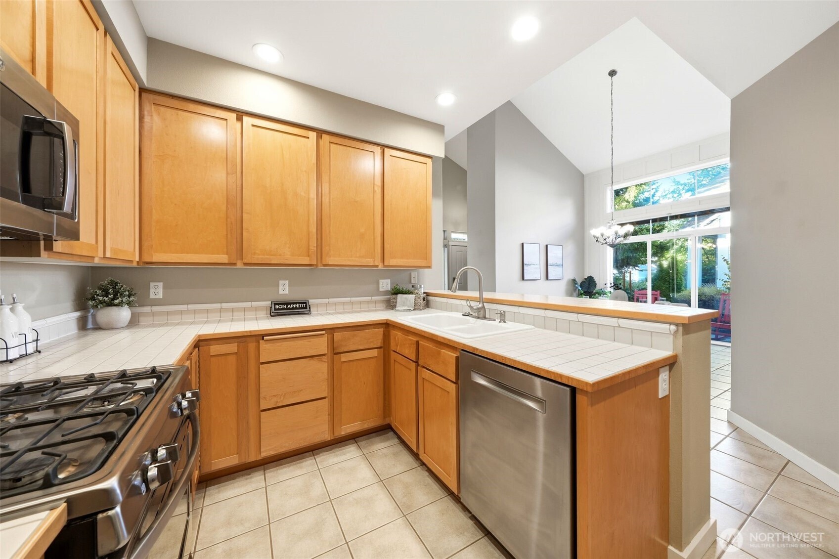15637 NE 92nd Way Unit: B2101
