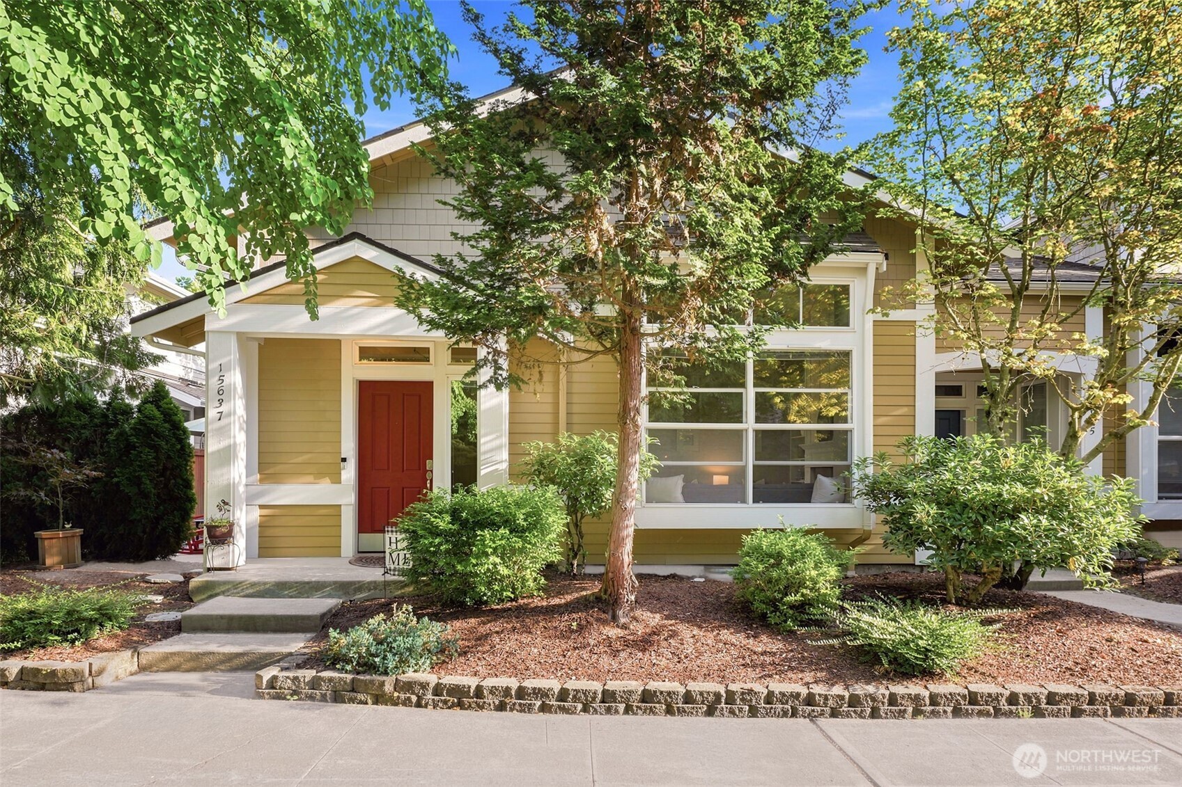 15637 NE 92nd Way Unit: B2101