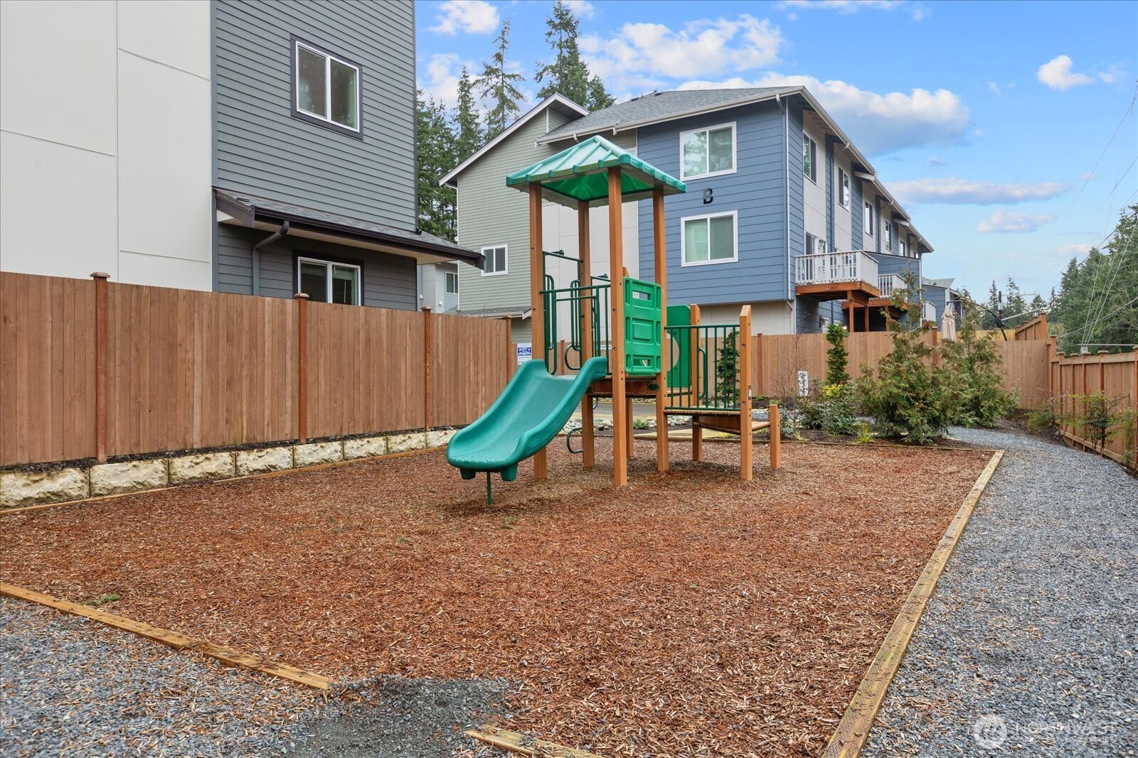 23413 Edmonds Wy Unit: A2