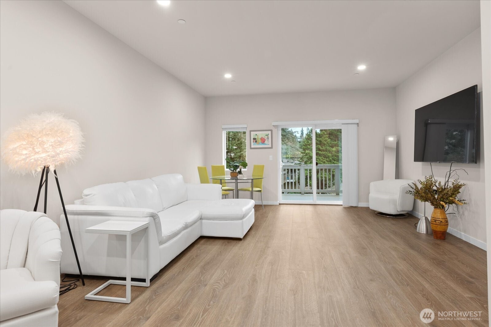 23413 Edmonds Wy Unit: A2