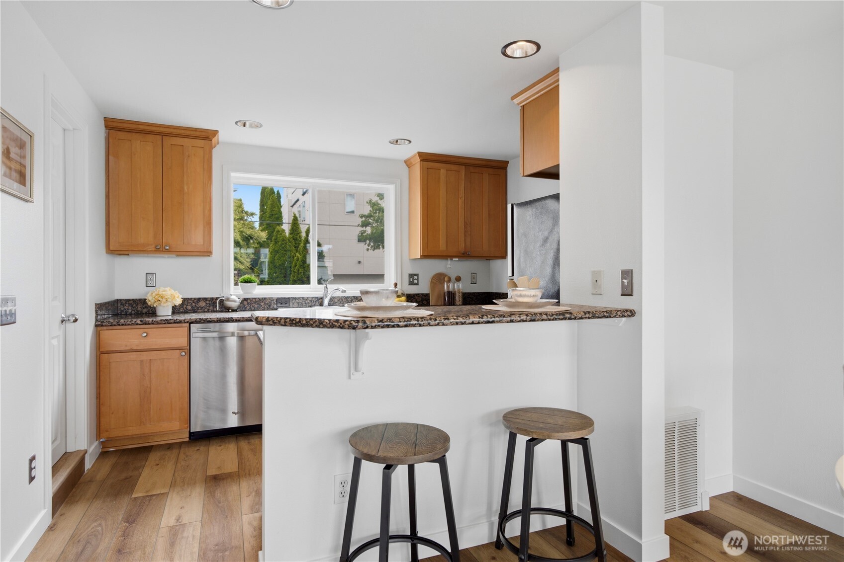 936 N 35th Street Unit: E