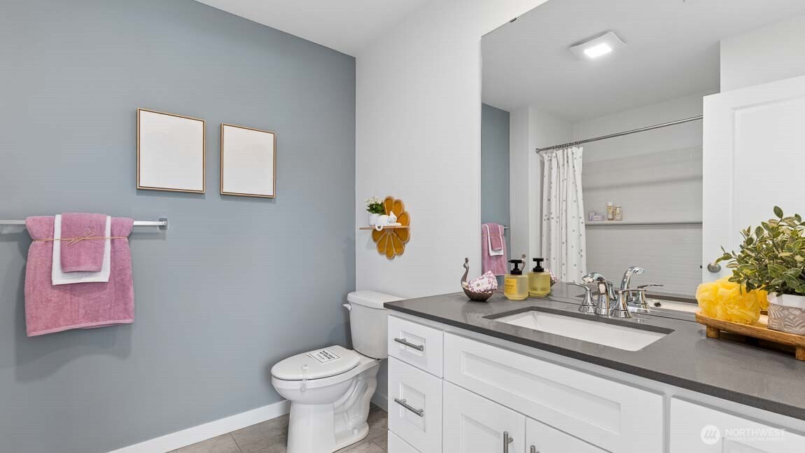 16830 20th Avenue W Unit: A4