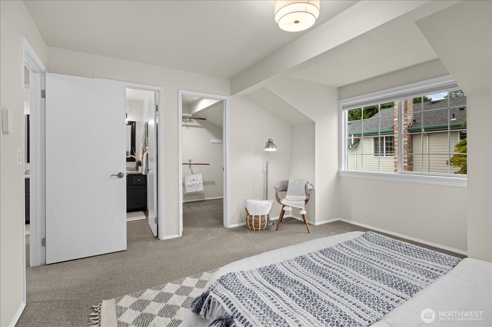 7823 196th Street SW Unit: A