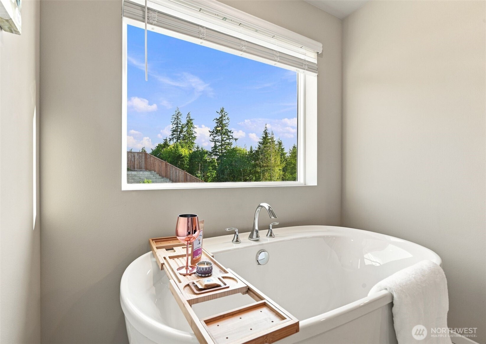 1613 NE Calavista Street Unit: 39
