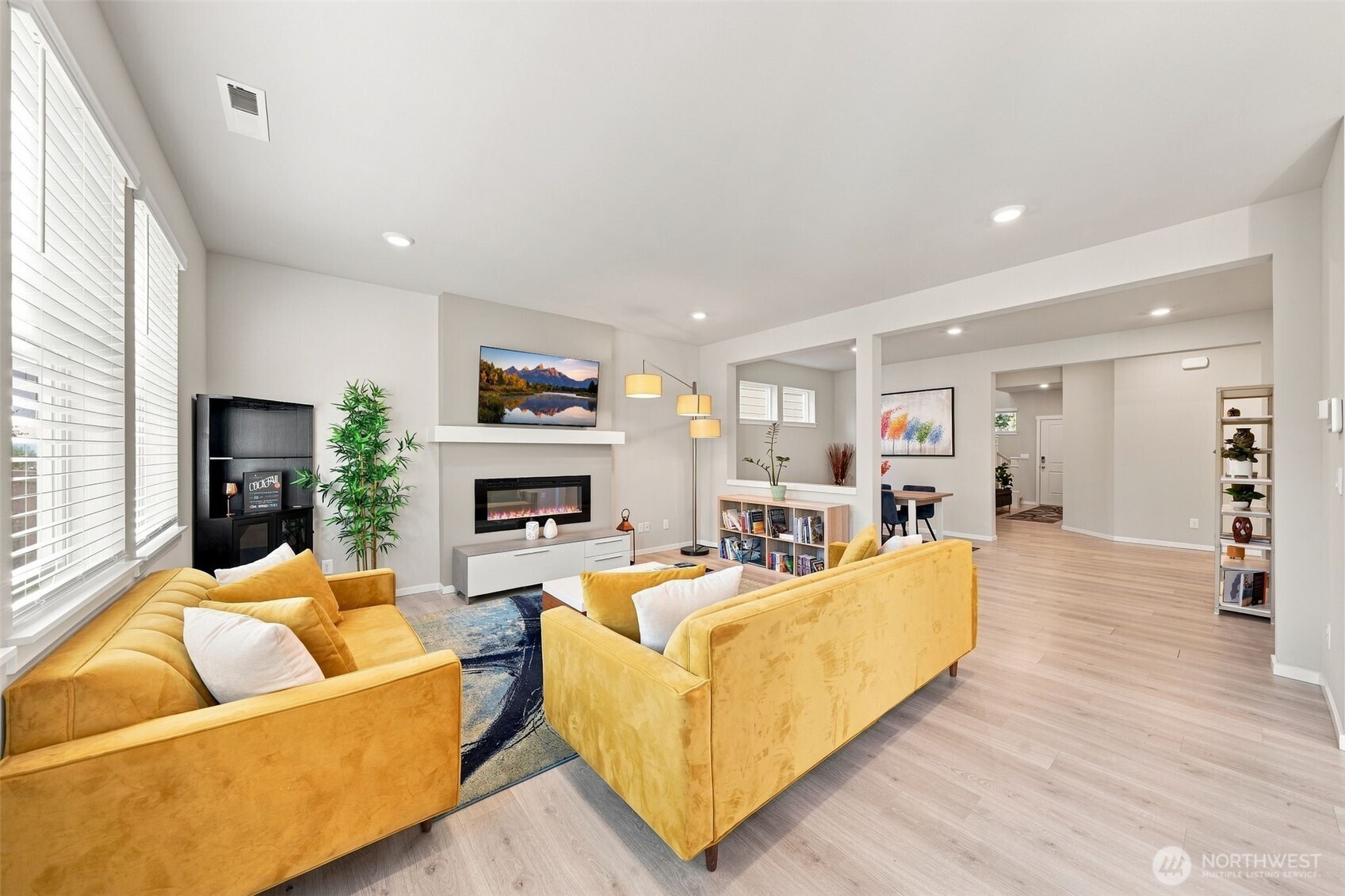 1613 NE Calavista Street Unit: 39