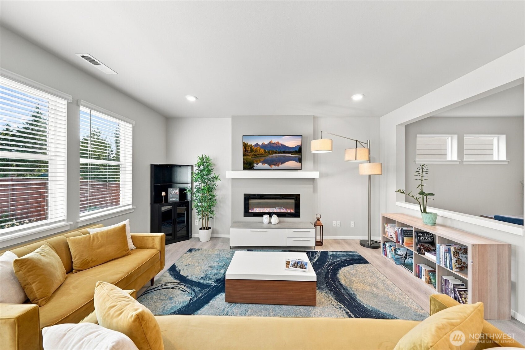 1613 NE Calavista Street Unit: 39