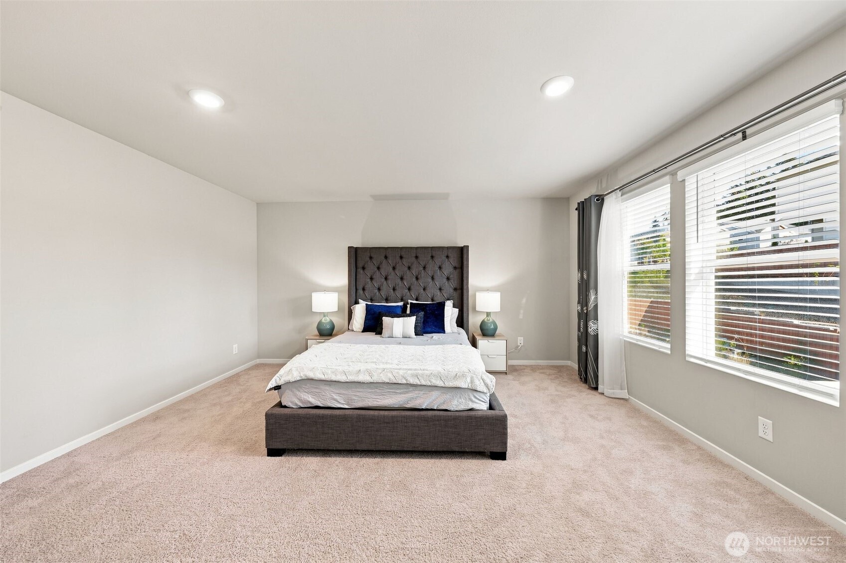 1613 NE Calavista Street Unit: 39