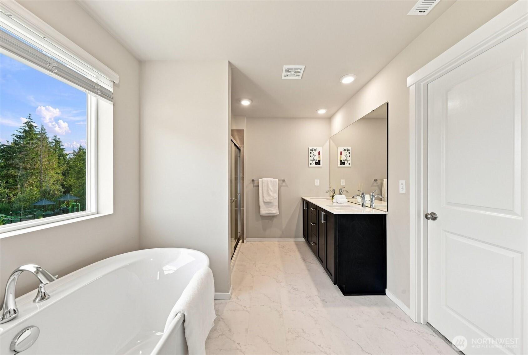 1613 NE Calavista Street Unit: 39