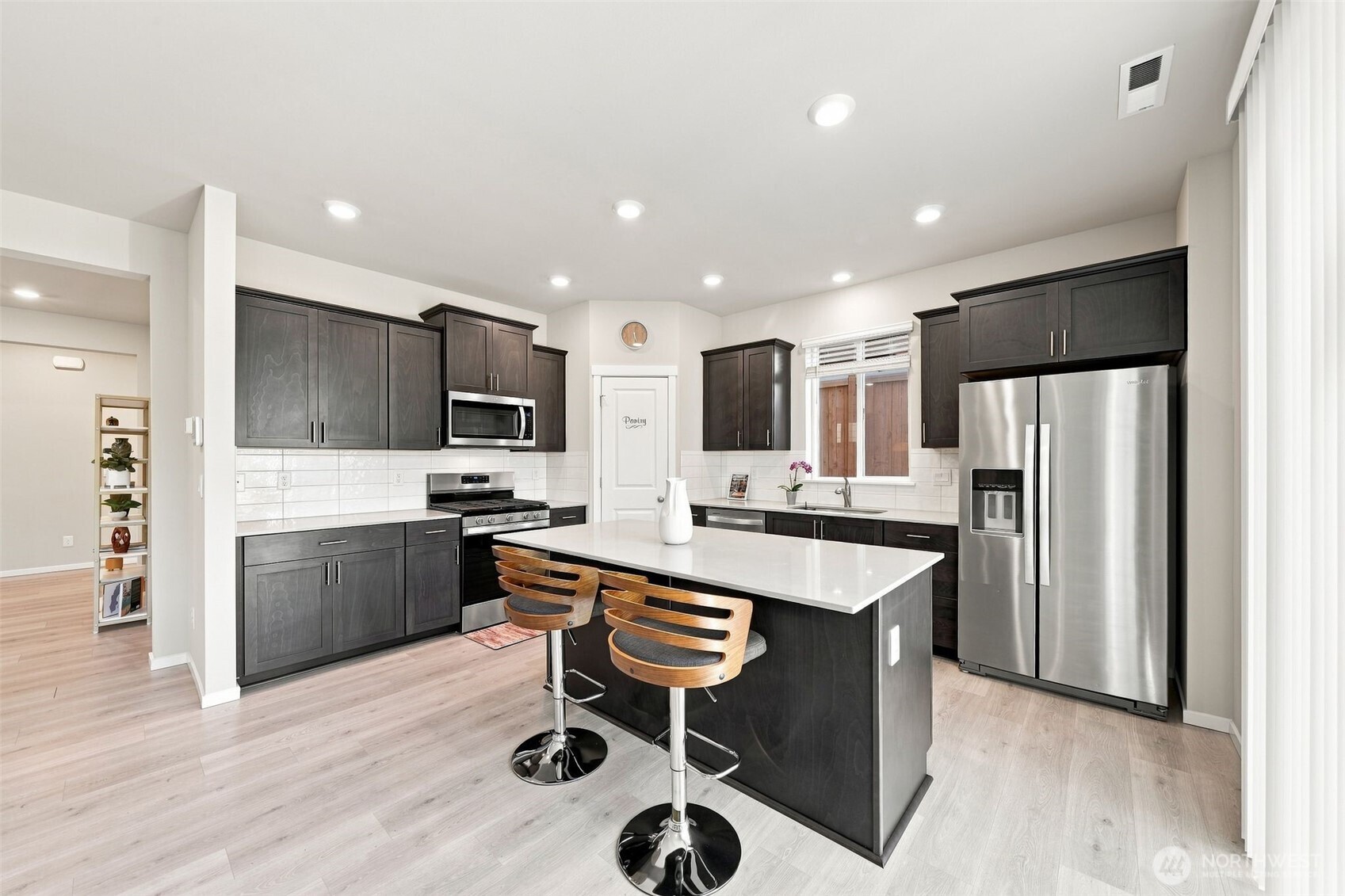 1613 NE Calavista Street Unit: 39
