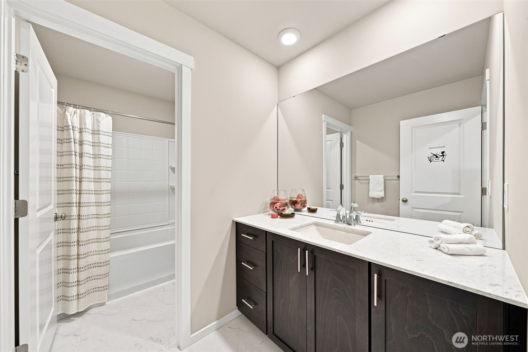 1613 NE Calavista Street Unit: 39