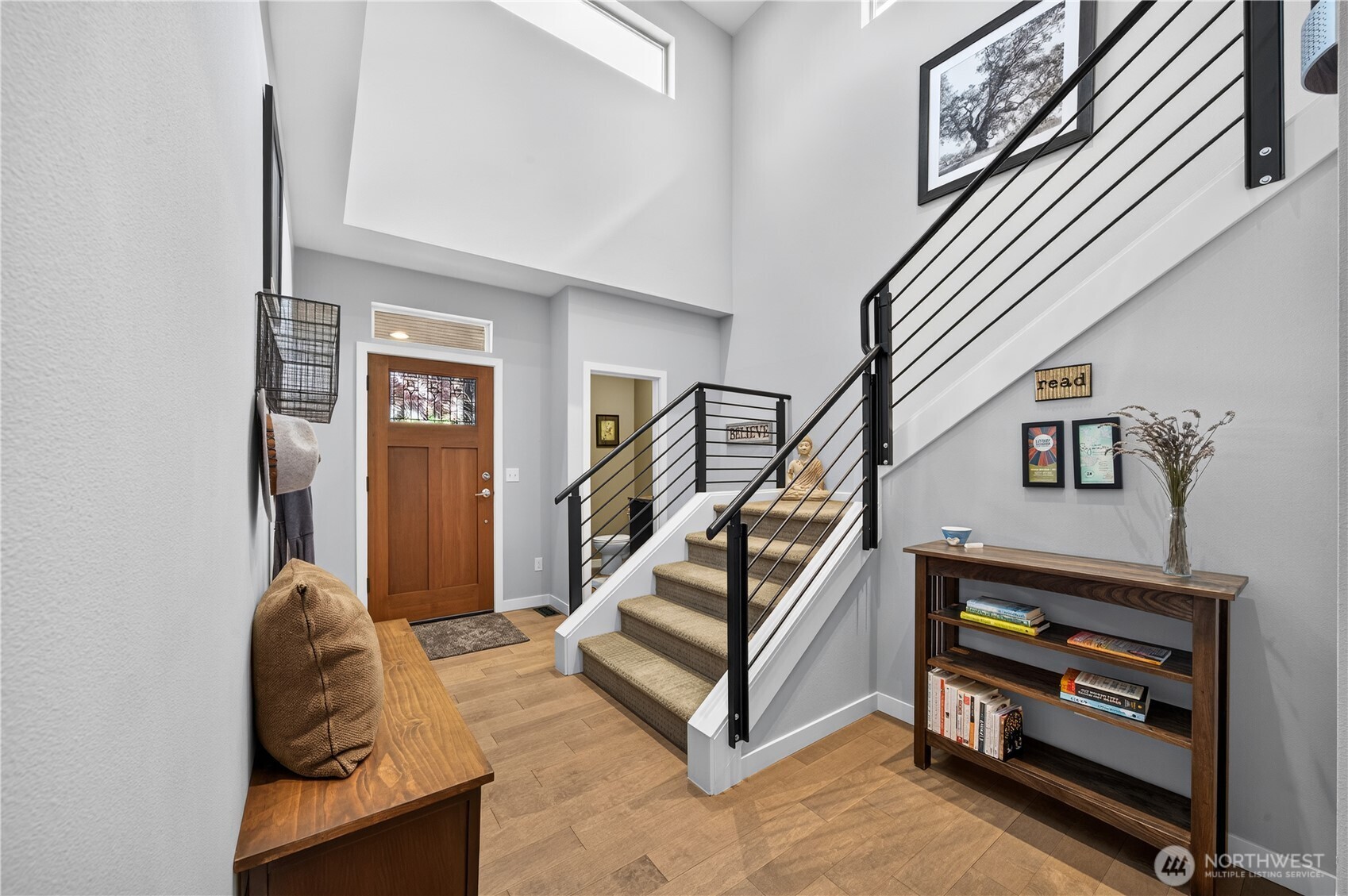 4404 Forest Drive