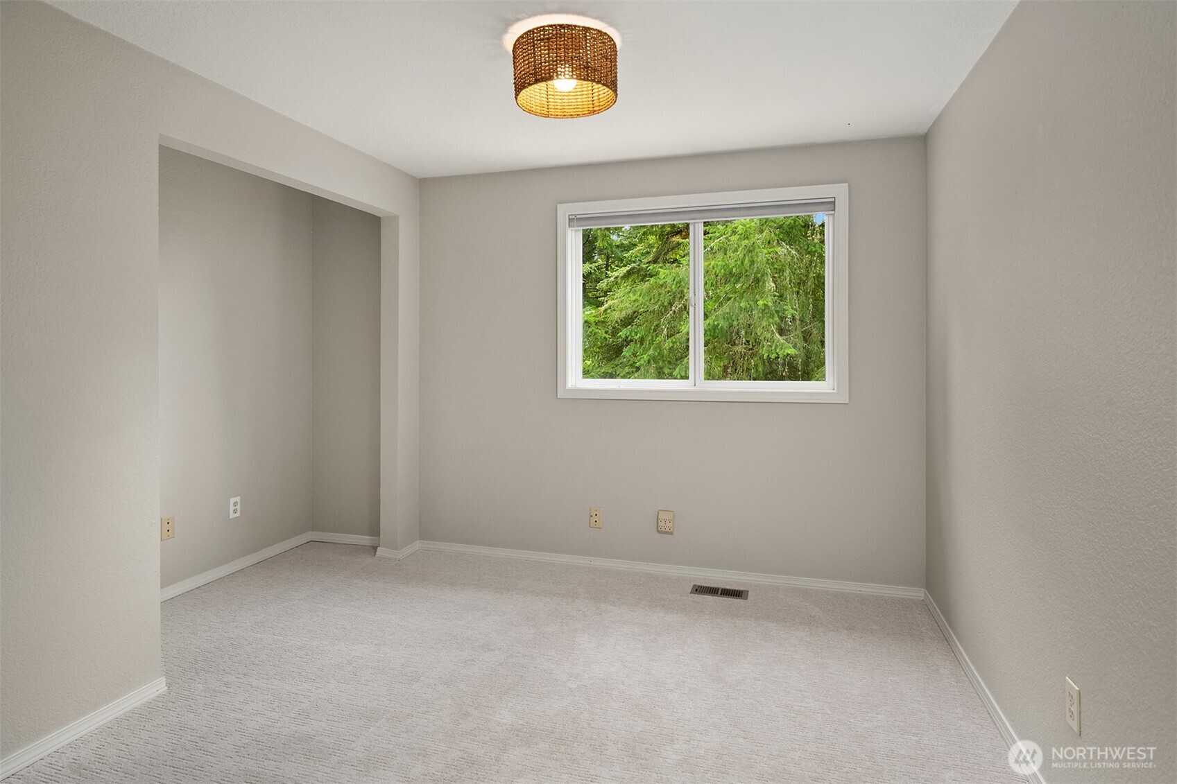 16734 NE 139th Place