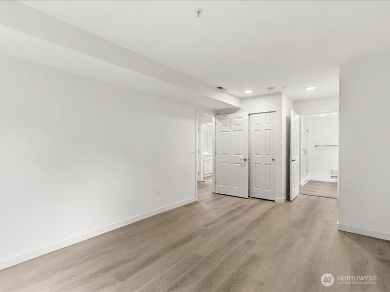 4133 224th Lane SE Unit: 112