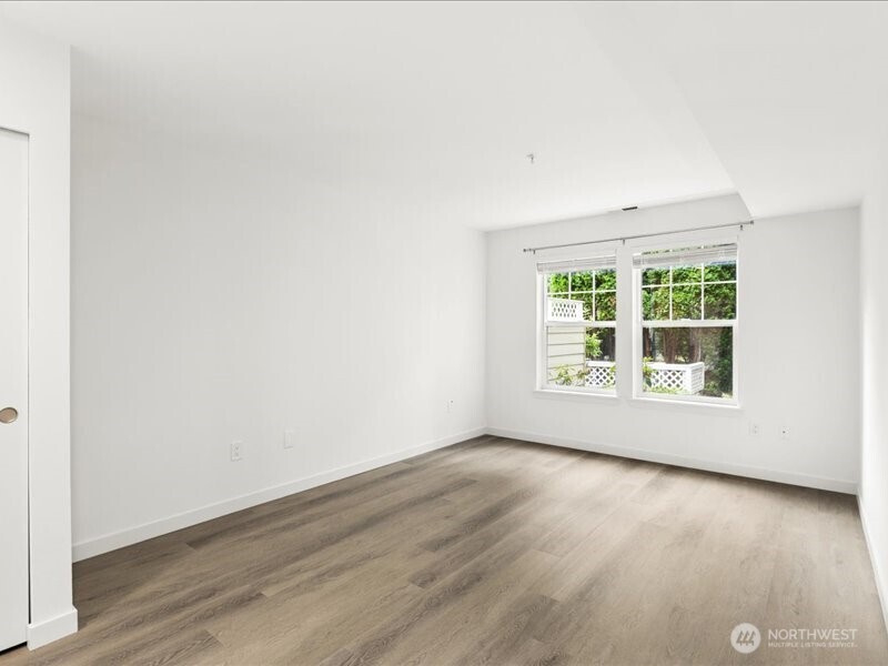 4133 224th Lane SE Unit: 112