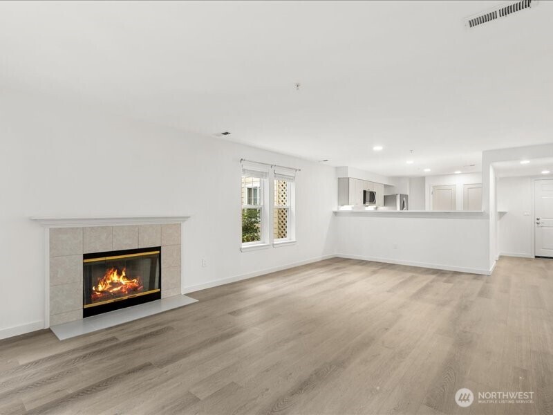 4133 224th Lane SE Unit: 112