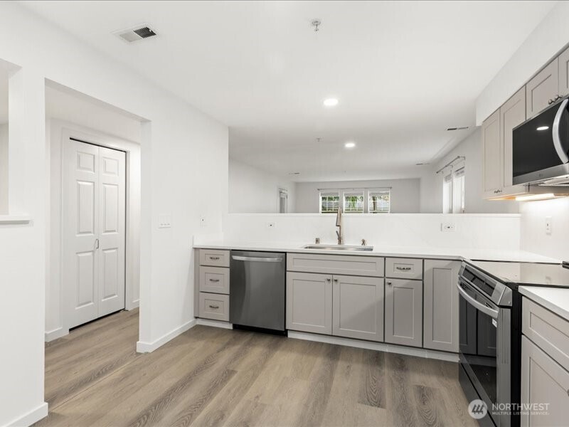 4133 224th Lane SE Unit: 112