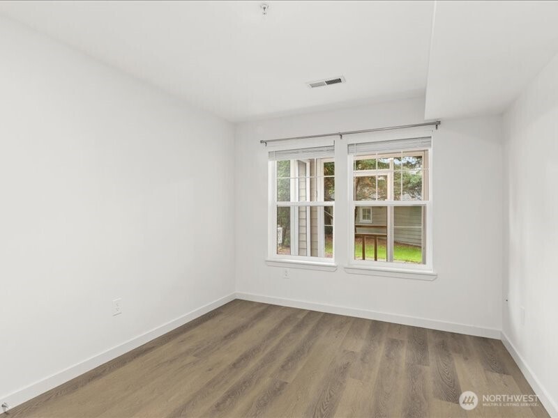 4133 224th Lane SE Unit: 112