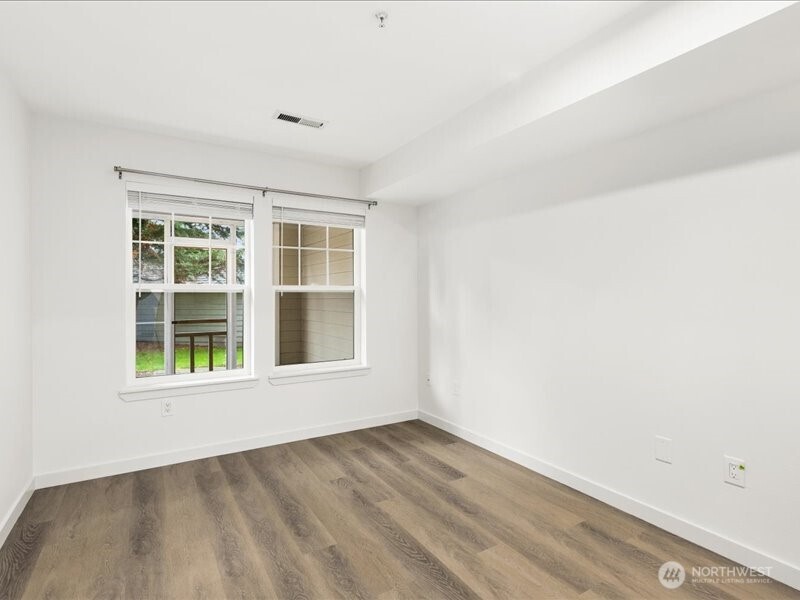 4133 224th Lane SE Unit: 112