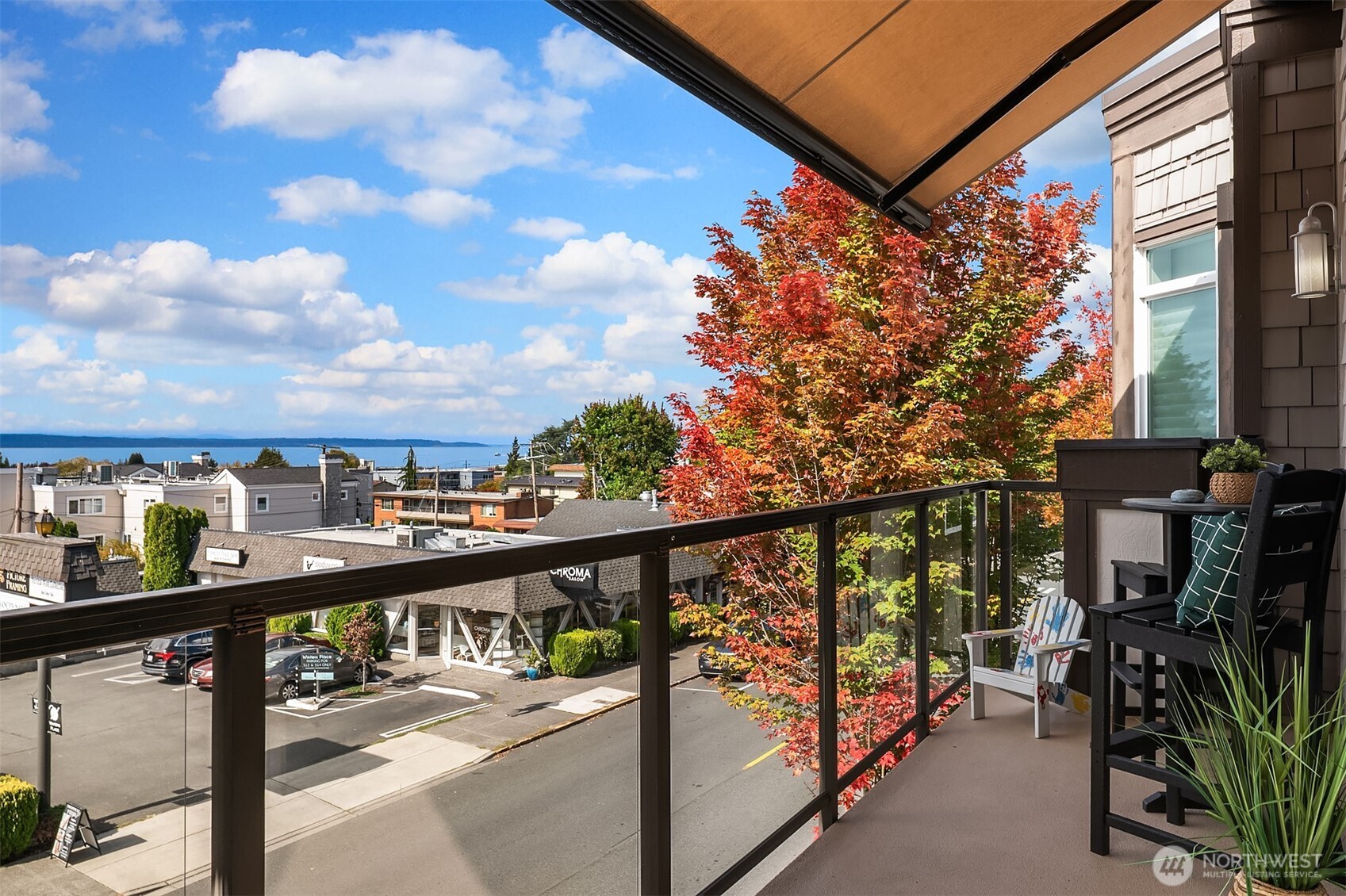 505 5th Avenue S Unit: 305
