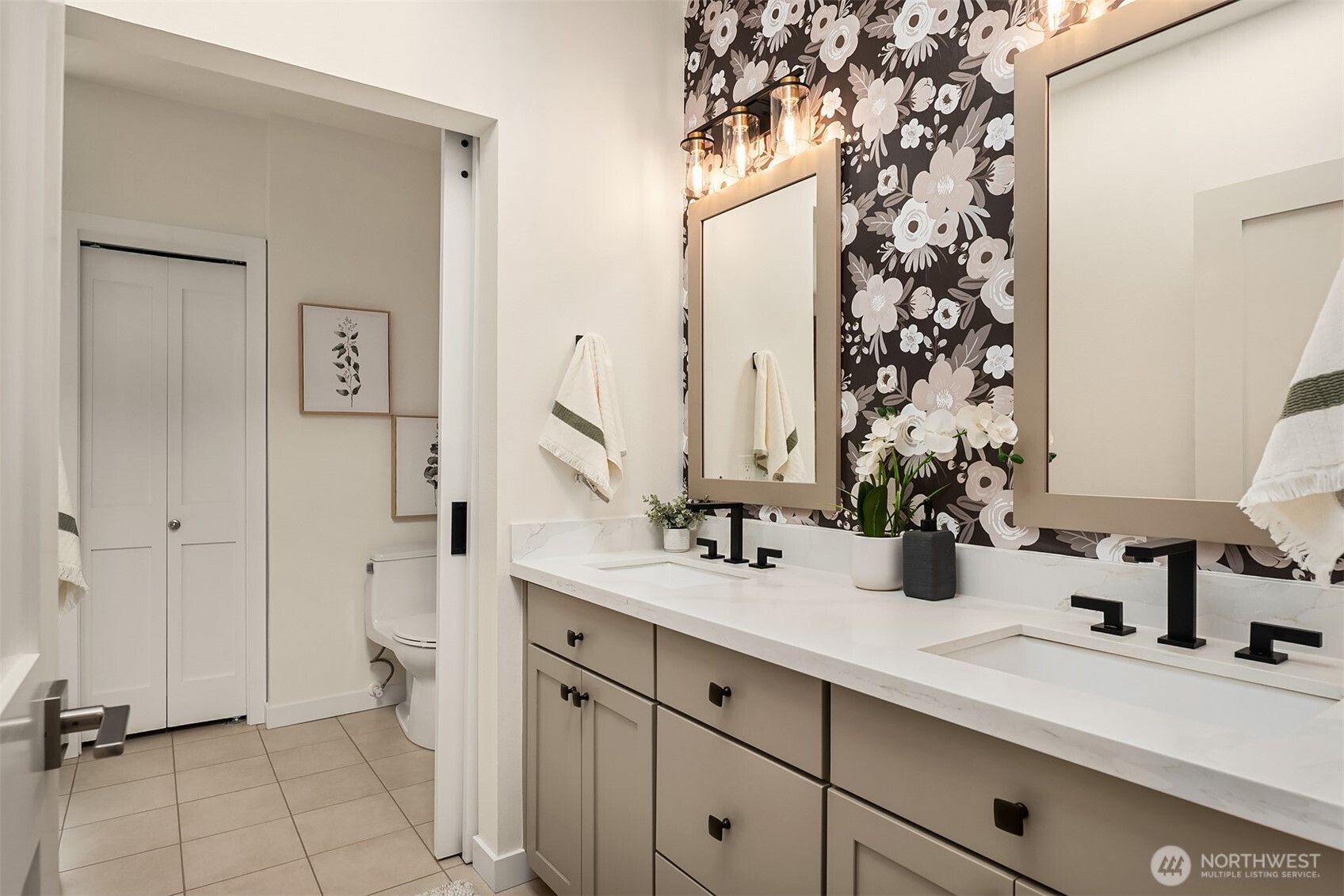 505 5th Avenue S Unit: 305