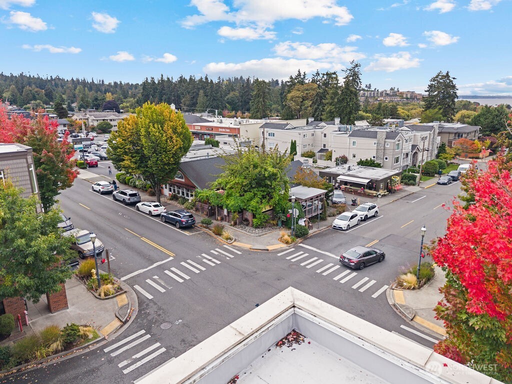 505 5th Avenue S Unit: 305