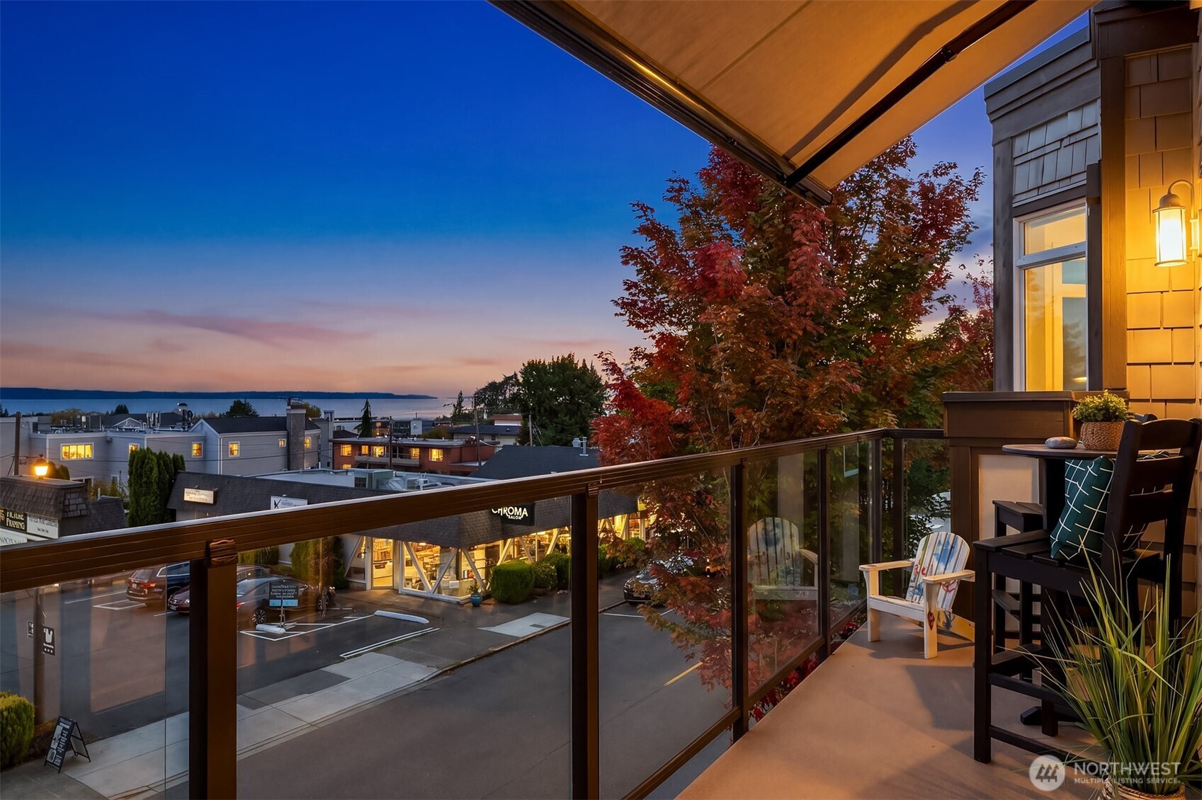 505 5th Avenue S Unit: 305