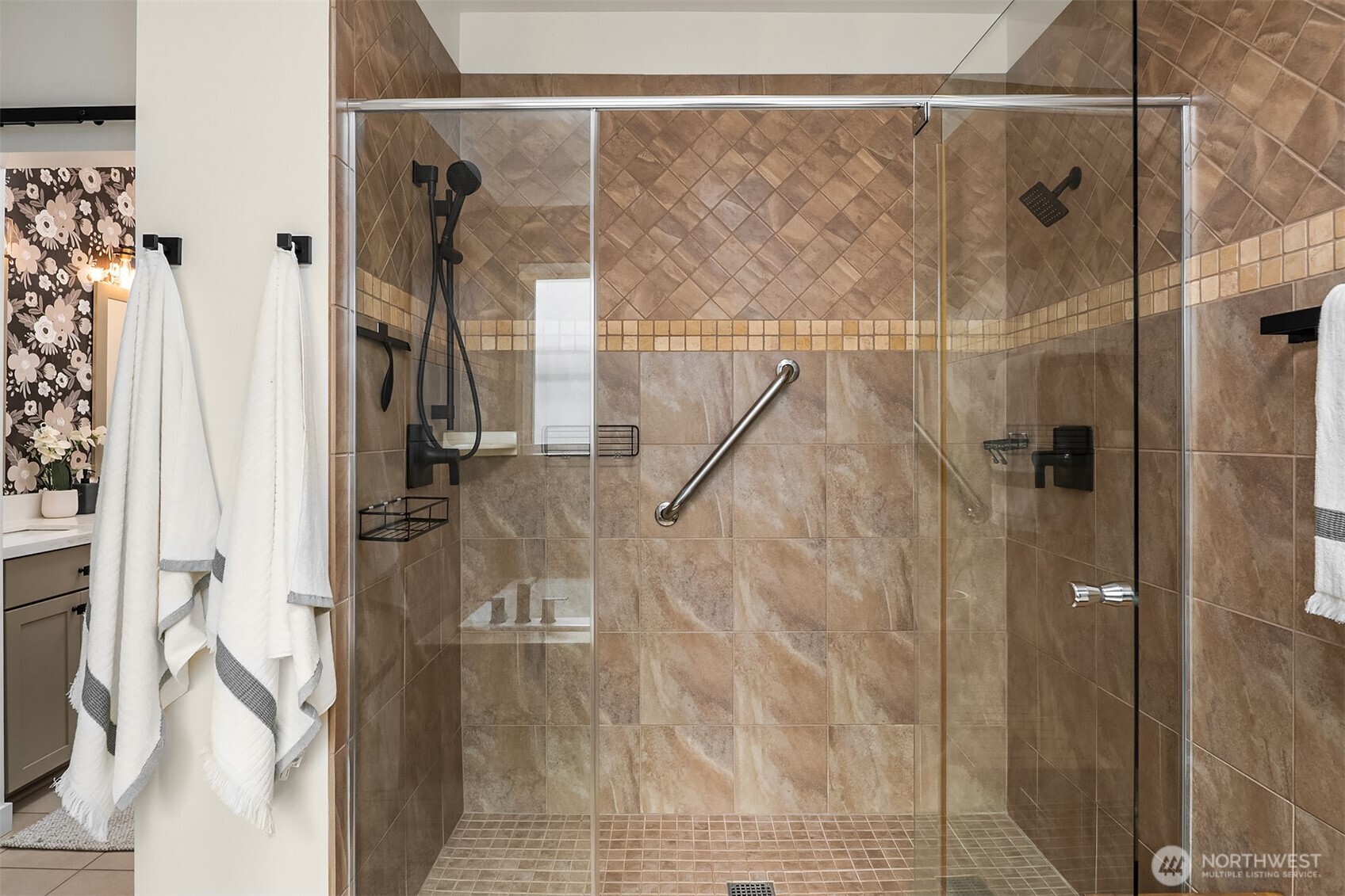 505 5th Avenue S Unit: 305