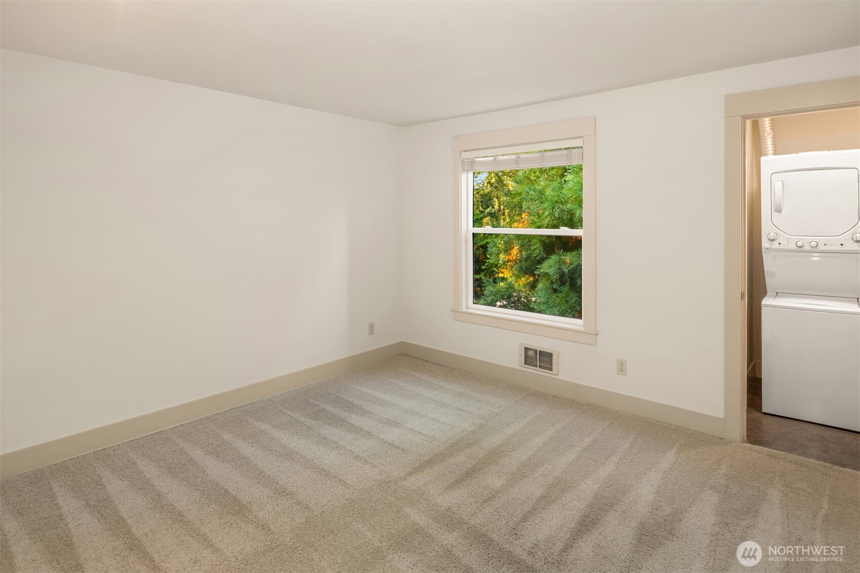 22910 90th Avenue W Unit: D303