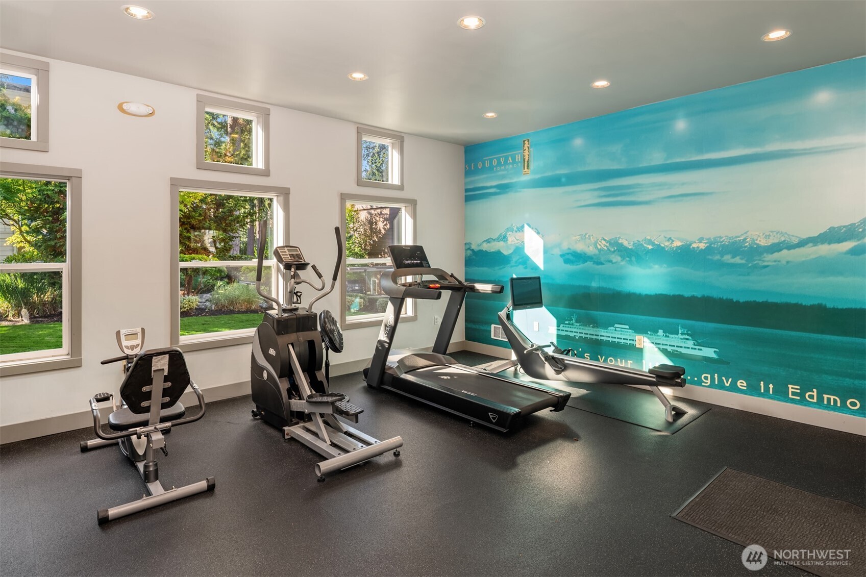 22910 90th Avenue W Unit: D303