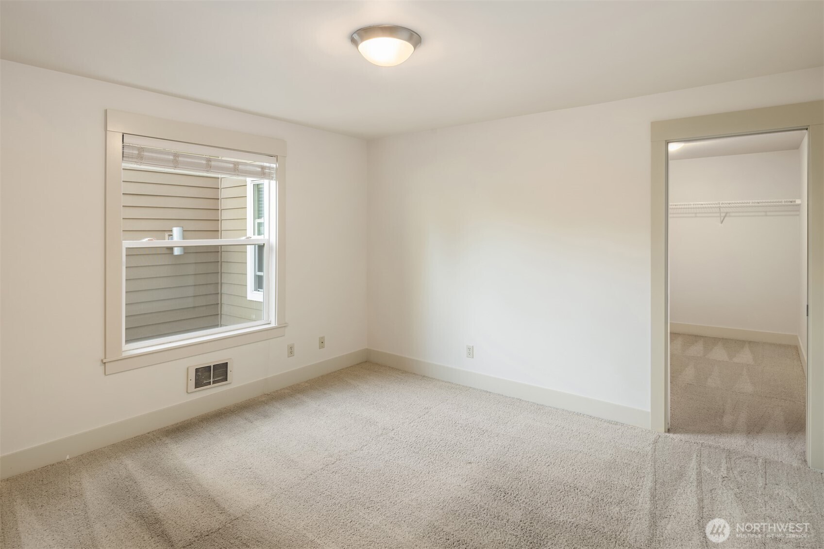 22910 90th Avenue W Unit: D303