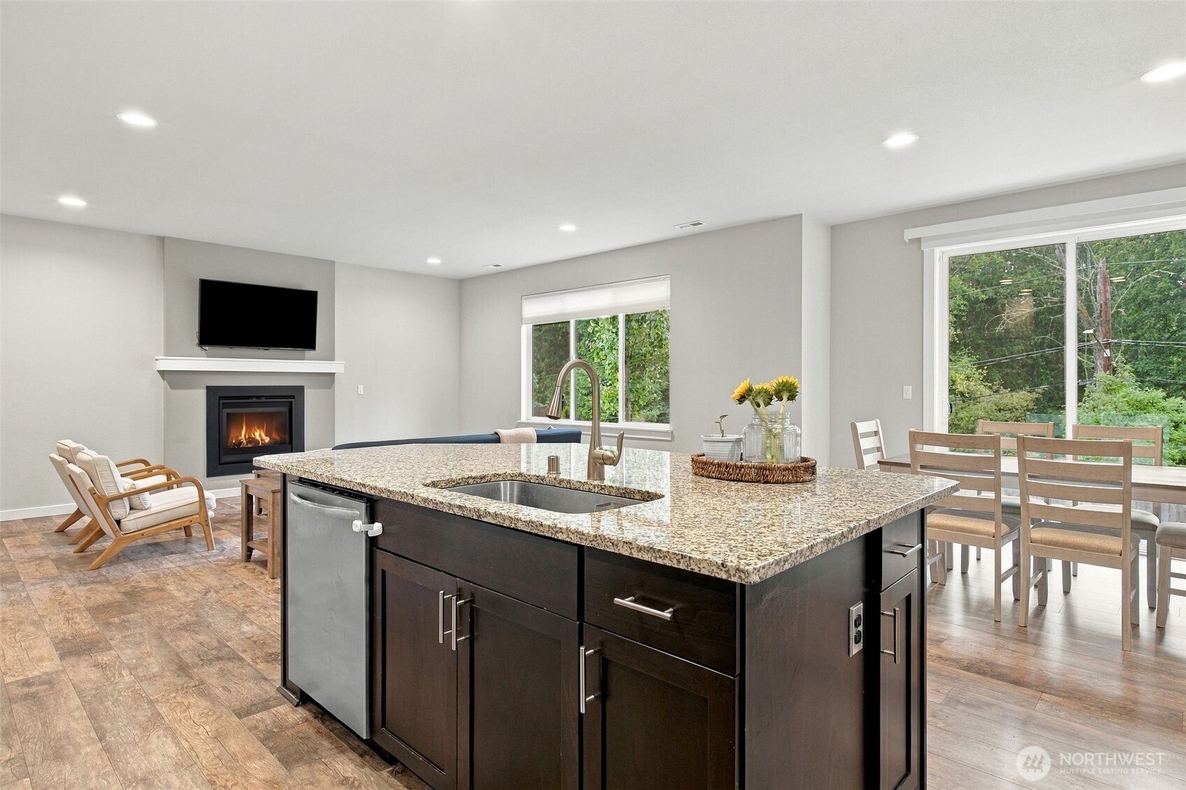 3310 103rd Drive NE