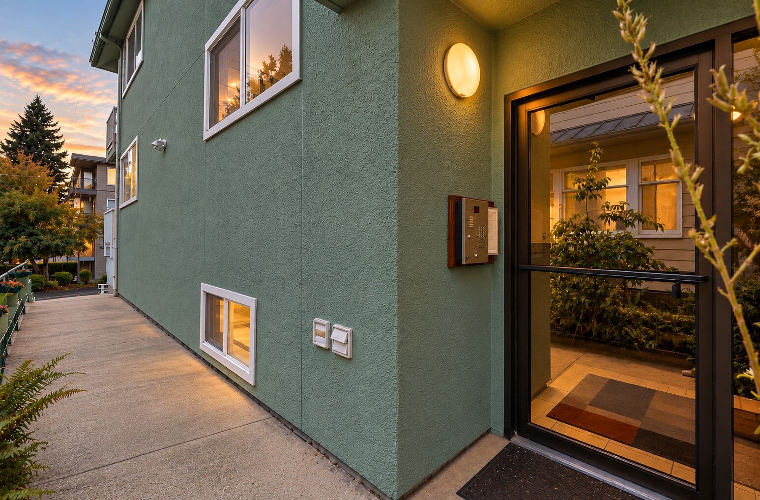 506 N 45th Street Unit: 302