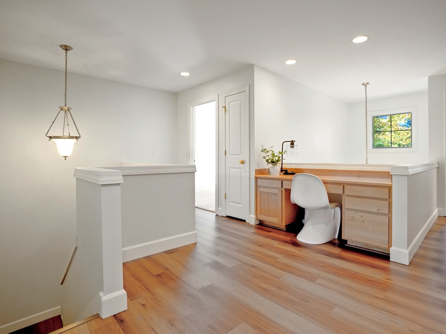 1965 16th Court NE