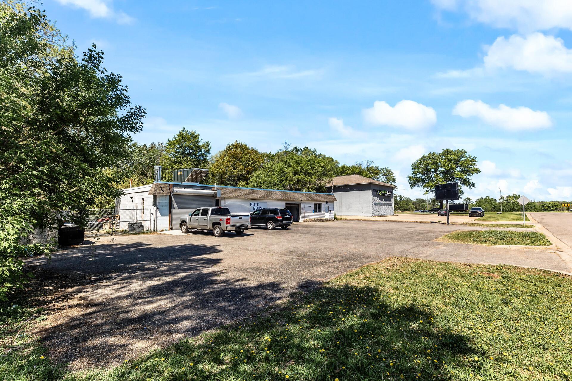 8370 Pierce Street NE